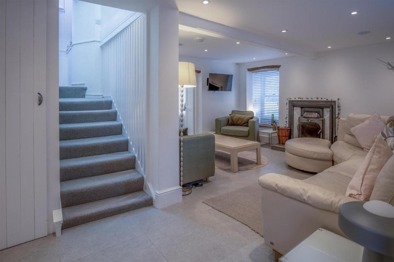 Caleb'S Cottage - 4 Bedroom Cottage - Solva Luaran gambar