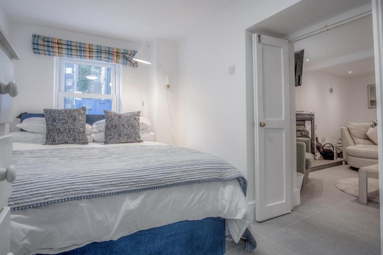Caleb'S Cottage - 4 Bedroom Cottage - Solva Luaran gambar